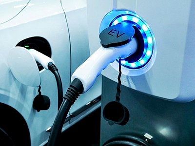 Se acerca la carga de 10 minutos para los autos eléctricos